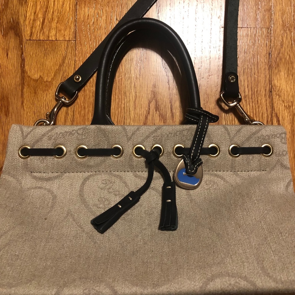 Dooney and Bourke purse